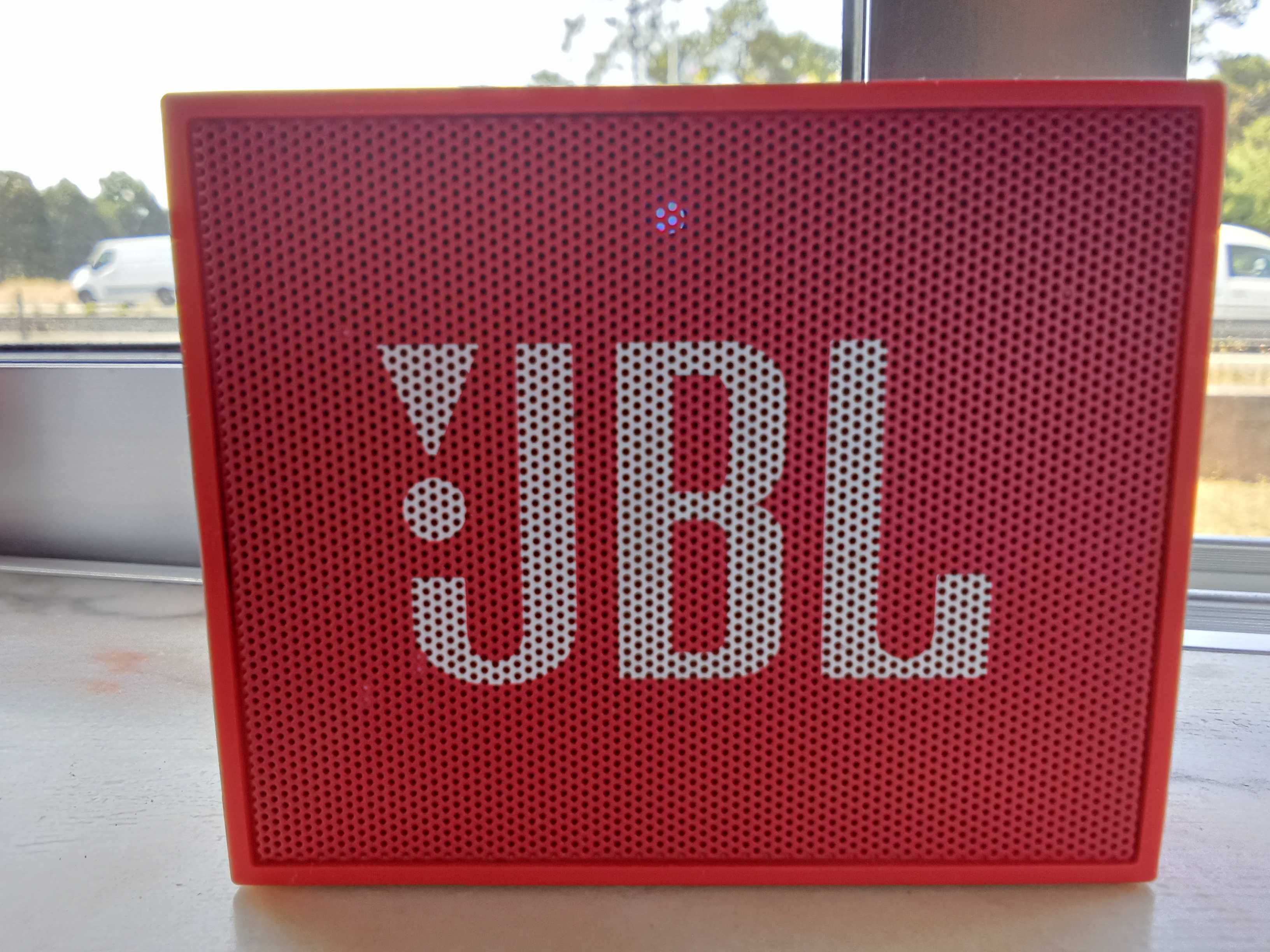 Coluna JBL GO Rosa