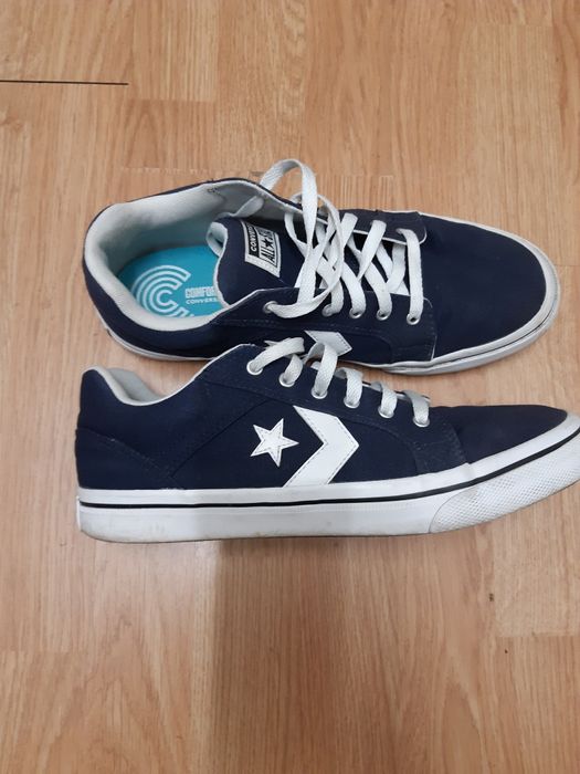 Ténis/sapatilhas " Converse " originais em excelente estado.