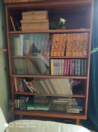 книжный шкаф с антресолью, интерьер 70-х СССР