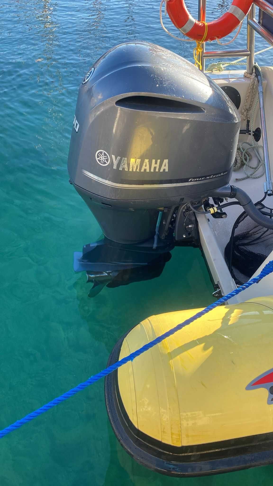 Motor Yamaha 300hp