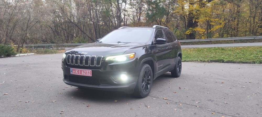 Продам Jeep Cherokee Лубни