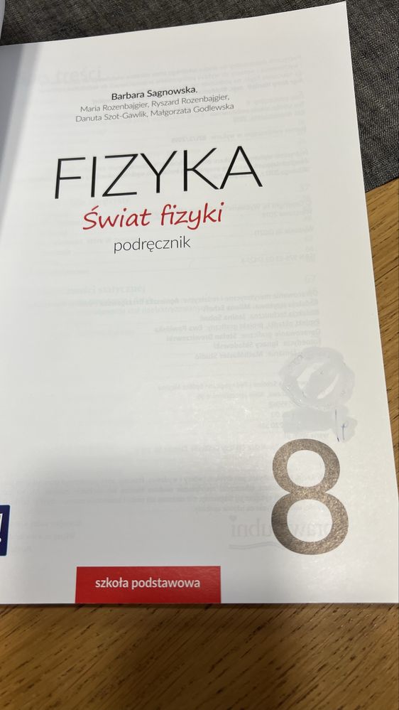 Podręcznik do fizyki świat fizyki klasa 8