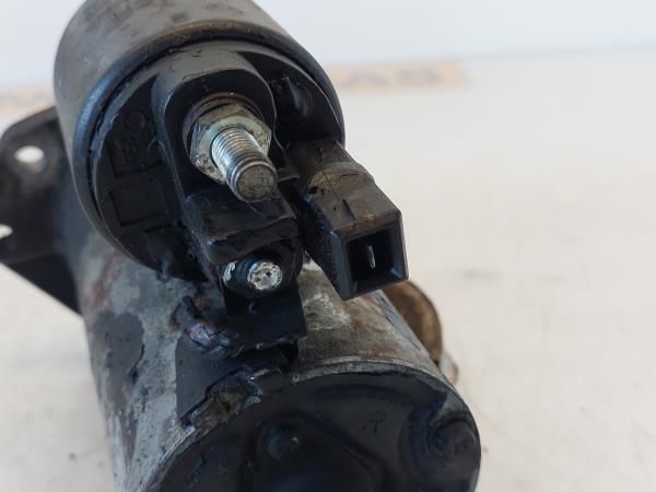 Motor de arranque VOLKSWAGEN Vento (1H2)