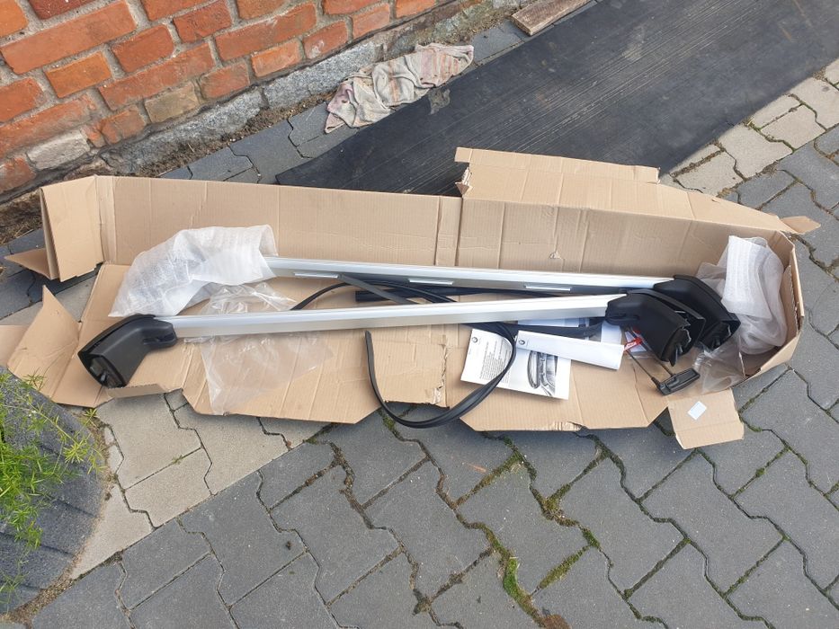Belki poprzeczki bagażnik dachowy Thule BMW G11 G12