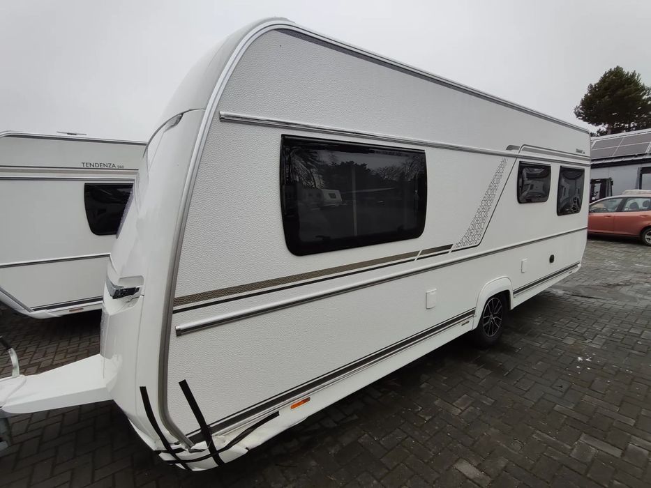 Fendt Diamant 560 SG  Fendt Caravan Diamant 2025 uszkodzony + części