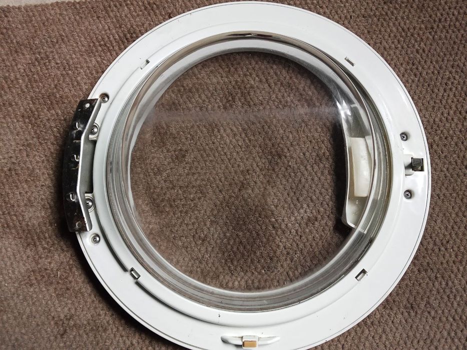 Люк стиральной машины Samsung