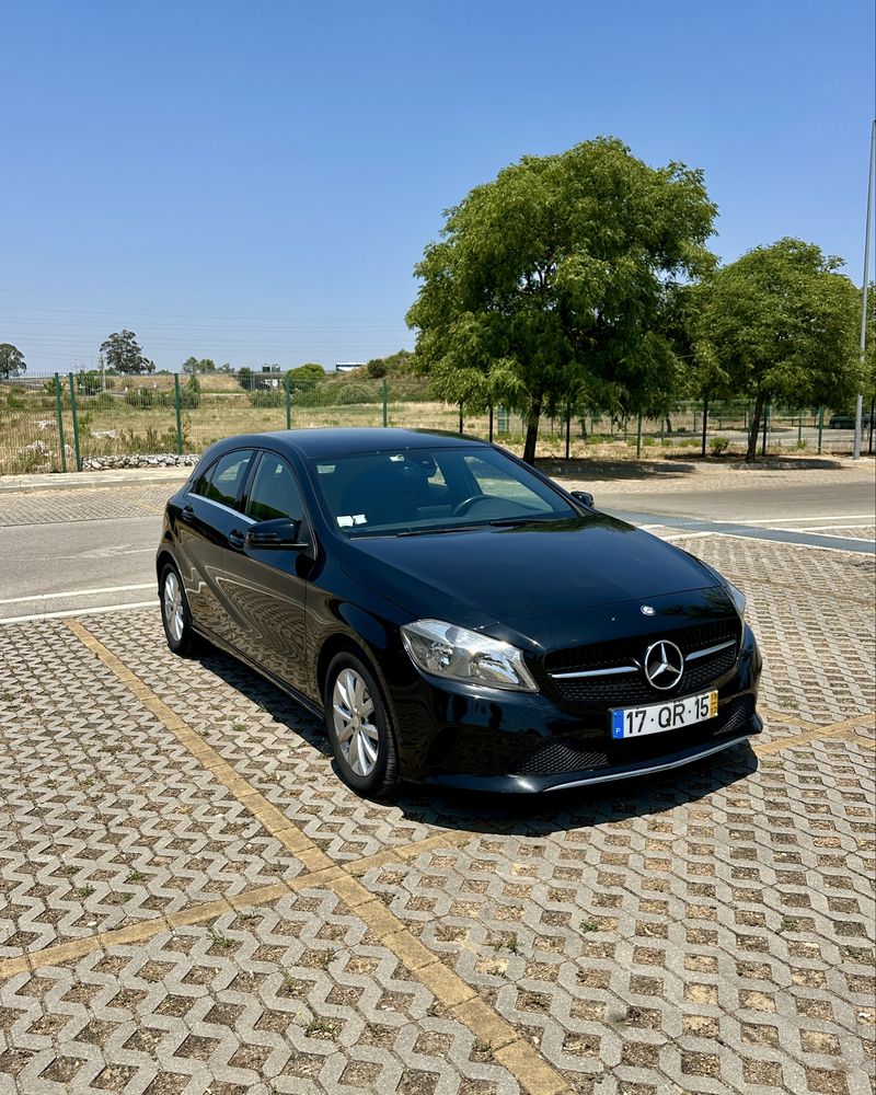Mercedes-Benz A 160 d Preto (2015)