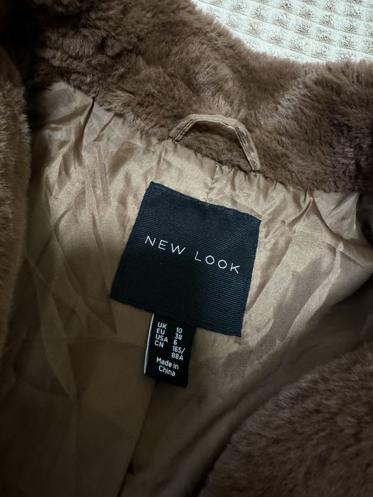 Жіноча шубка