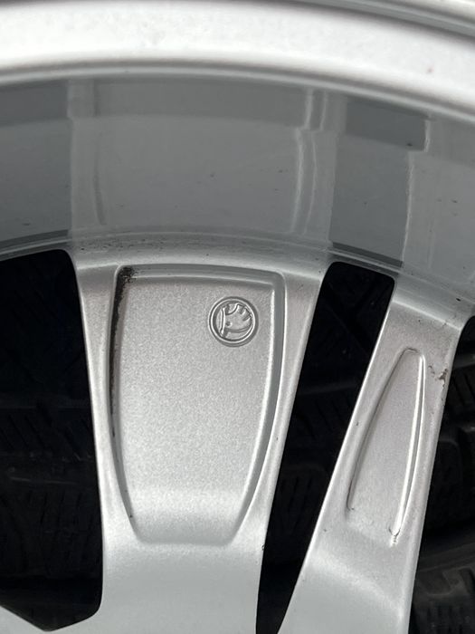 *Komplet alufelg 5x112 17” skoda seat volkswagen audi