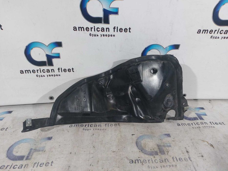 Audi Q7 10-15 Водосток решетки дворников правый / Ауди Ку7