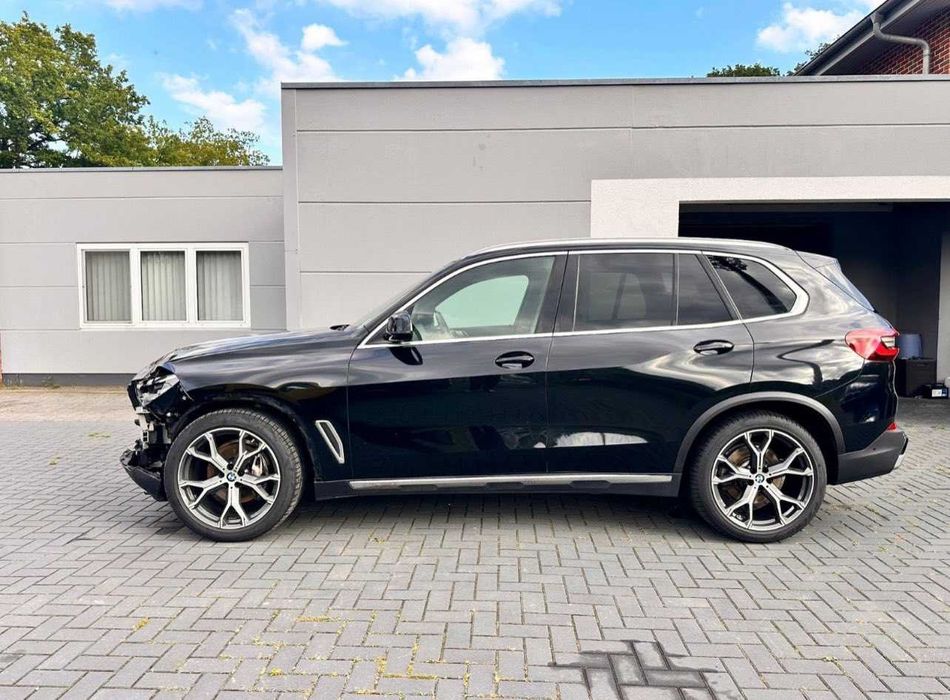 Бампер BMW X5 G05 разборка шрот БМВ Х5 Г05