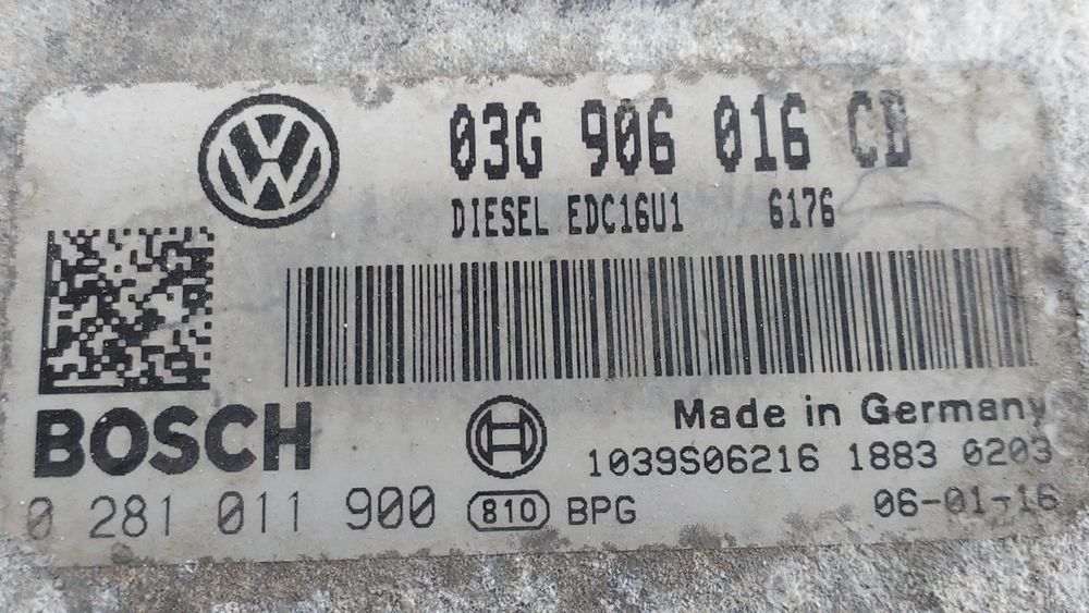 Centralina motor / ECU VOLKSWAGEN Golf V (1K1)