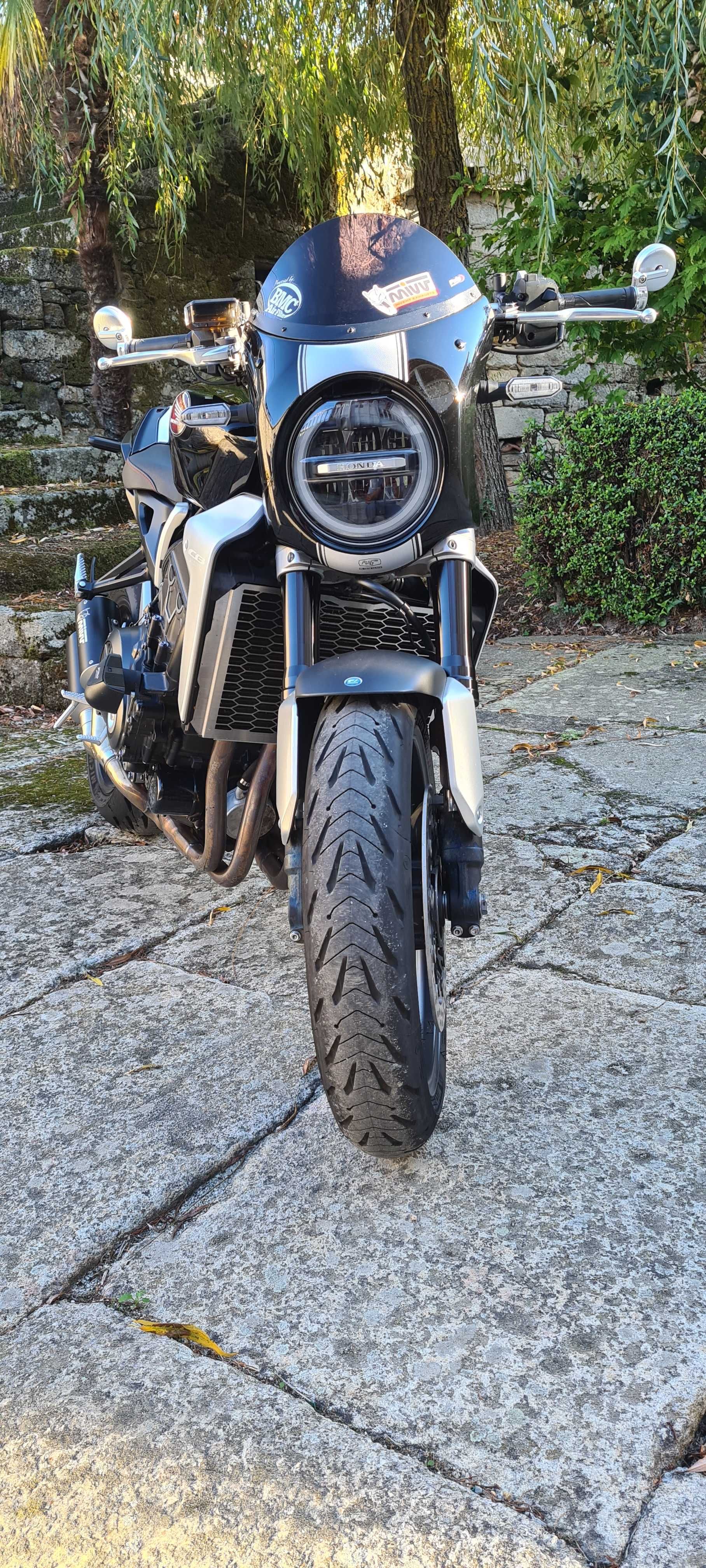 Honda CB1000R+ Neo Sports Café