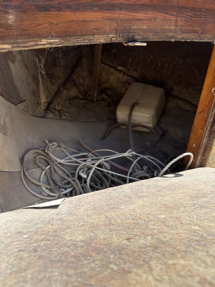 Barco, motor e reboque tudo incluso