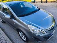 Opel Corsa Enjoy 1.2, com 85 cv, com pouco Kms efetuados.