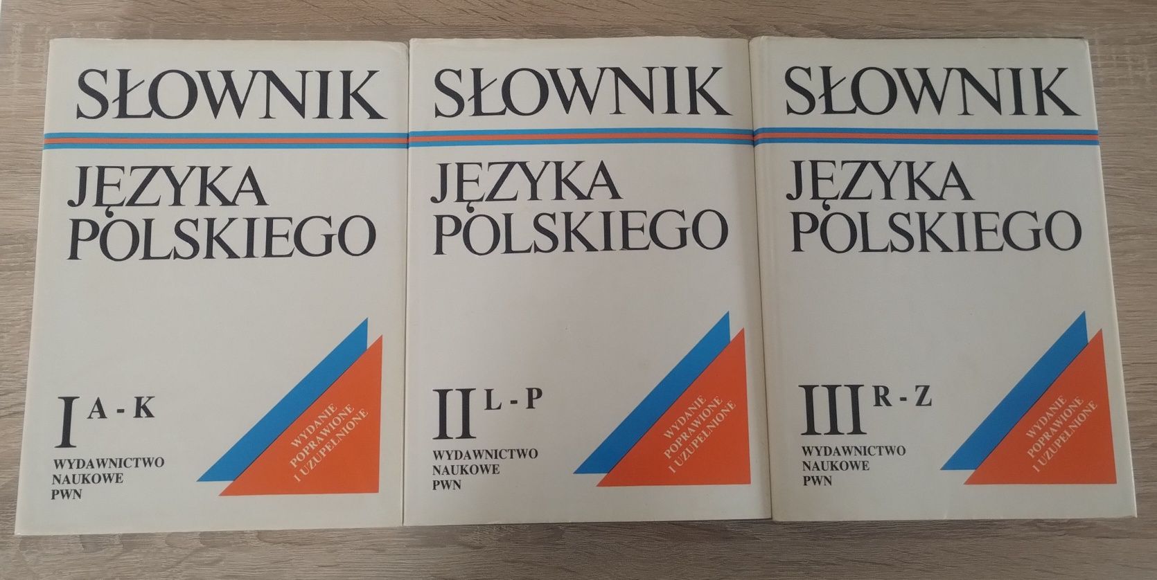 Słownik języka polskiego + słownik wyrazów obcych PWN