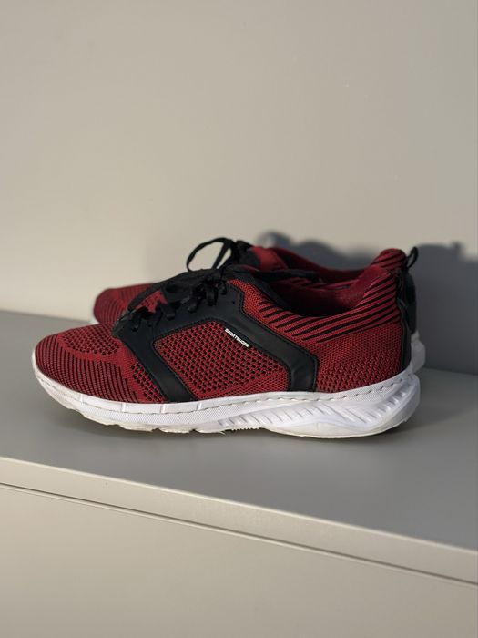 Чоловічі кросівки MIDA 40р