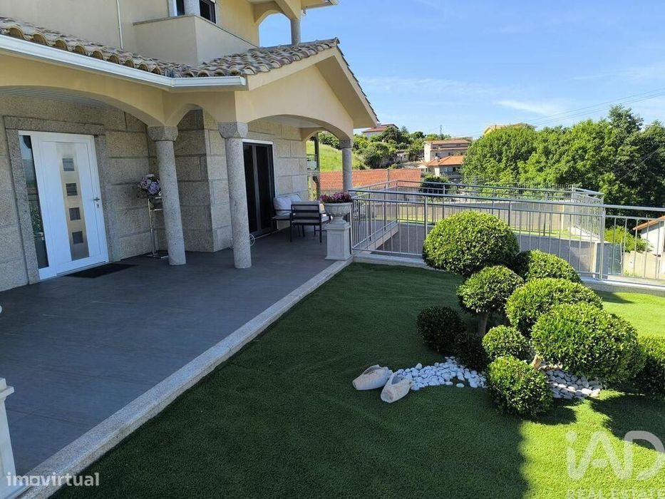 Casa / Villa T6 em Santa Maria Maior de 514,00 m2