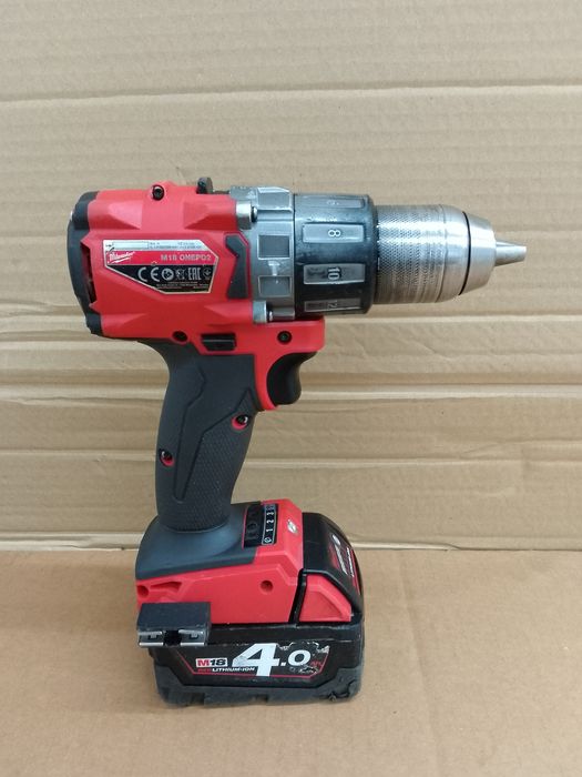 Milwaukee M18 ONEPD2 Udarowa Wkrętarka Aku Brushless 135Nm 18V 2x4.0Ah