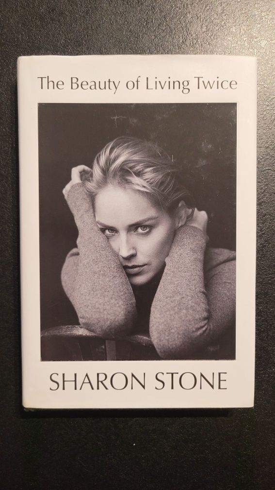 Książka,  The beauty of living twice, Sharone Stone, używana