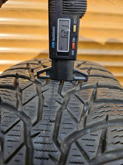 Opony zimowe Nokian 205/55R16