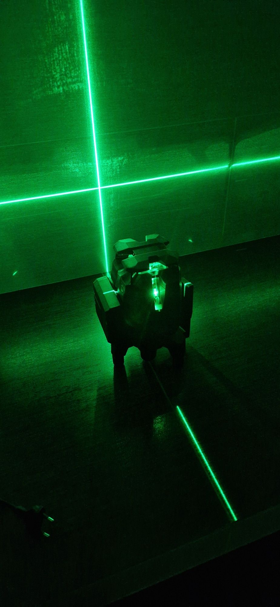 Hilti PM 40-MG laser wieloliniowy