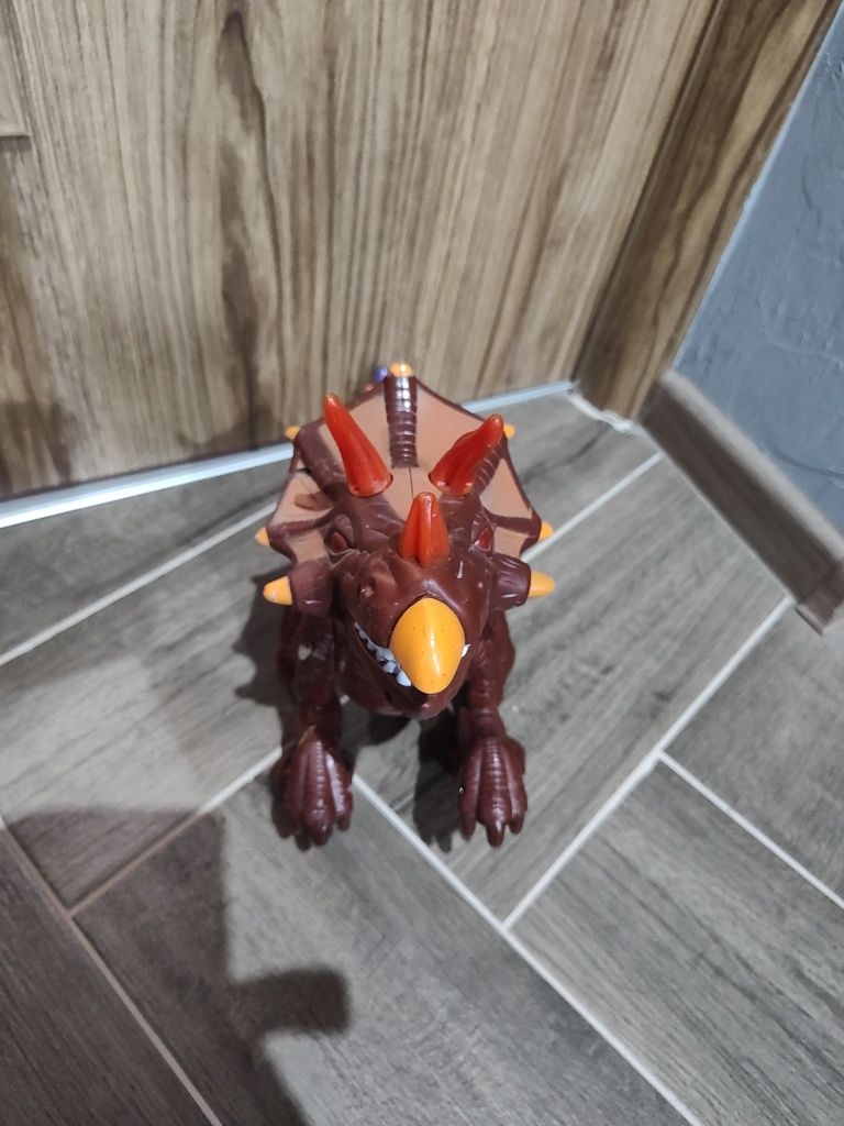 Tyranozaur dinozaur figurka duża model