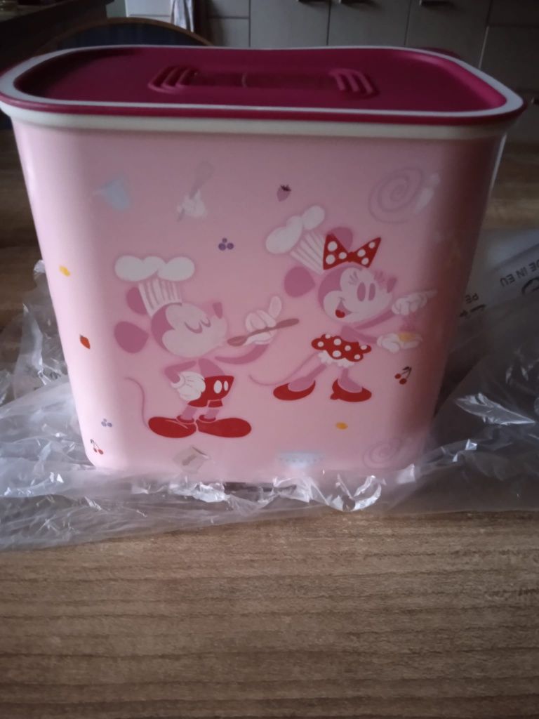 Produkty, pojemniczki tupperware