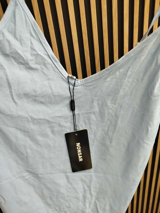 Jasnoniebieska damska koszulka / top na ramiączkach NONSAR – rozm. L