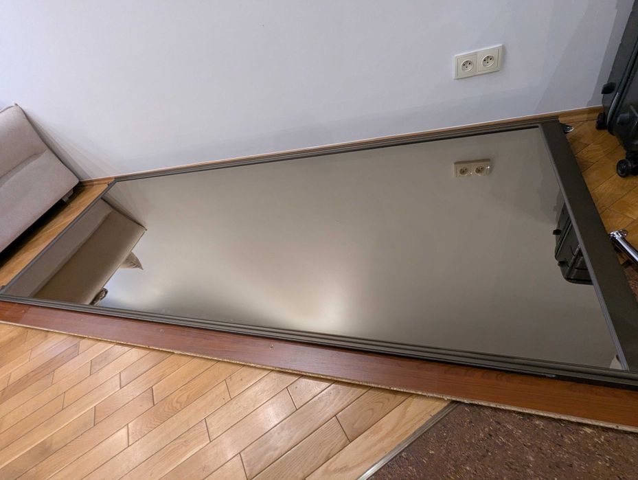 Dwa lustra z drzwi szafy przesuwnej 94x250cm