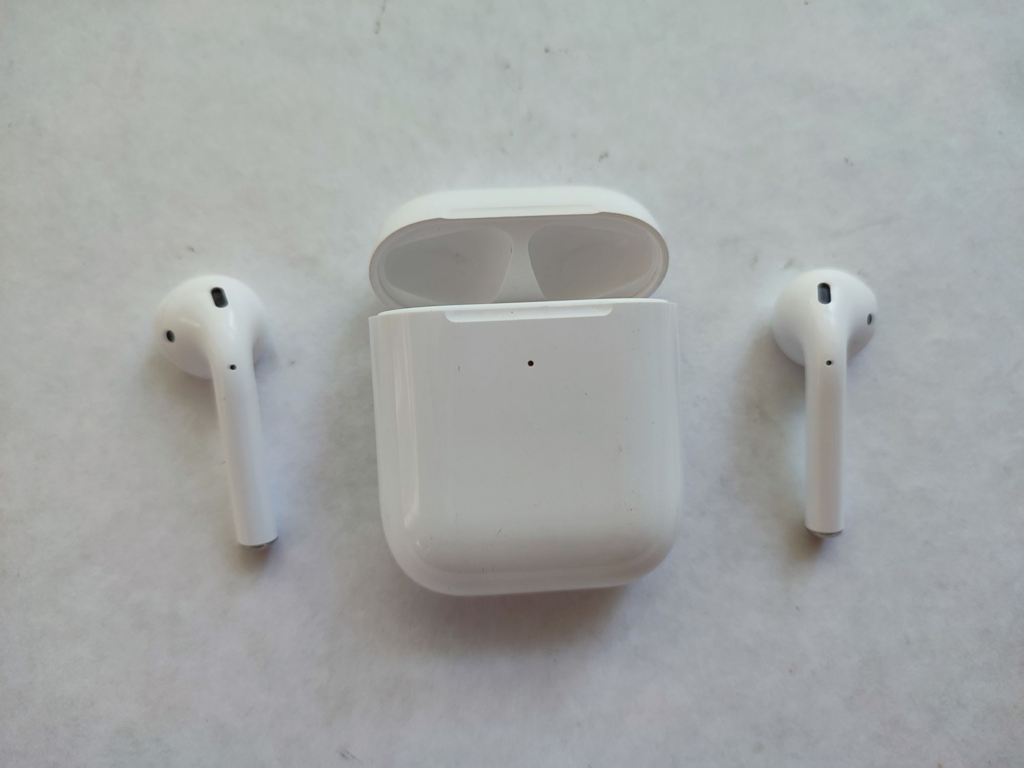 Наушники Borofone BW01 Plus сенсорные (airpods)