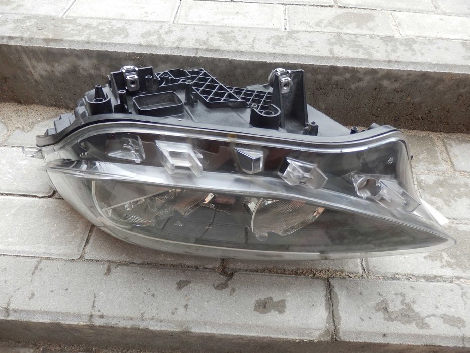 BMW 1 F20 Lampa Lewa Przód Zwykła H7  11-15  EU