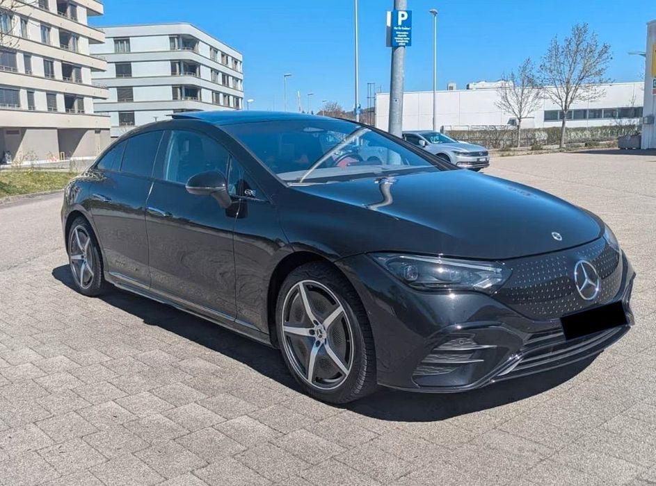 Mercedes-Benz EQE 300 AMG Line