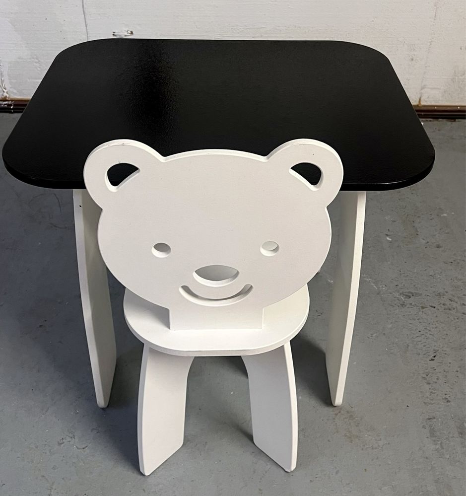 Zestaw mebli dla dzieci: Stolik + krzesełko MIŚ - farba tablicowa