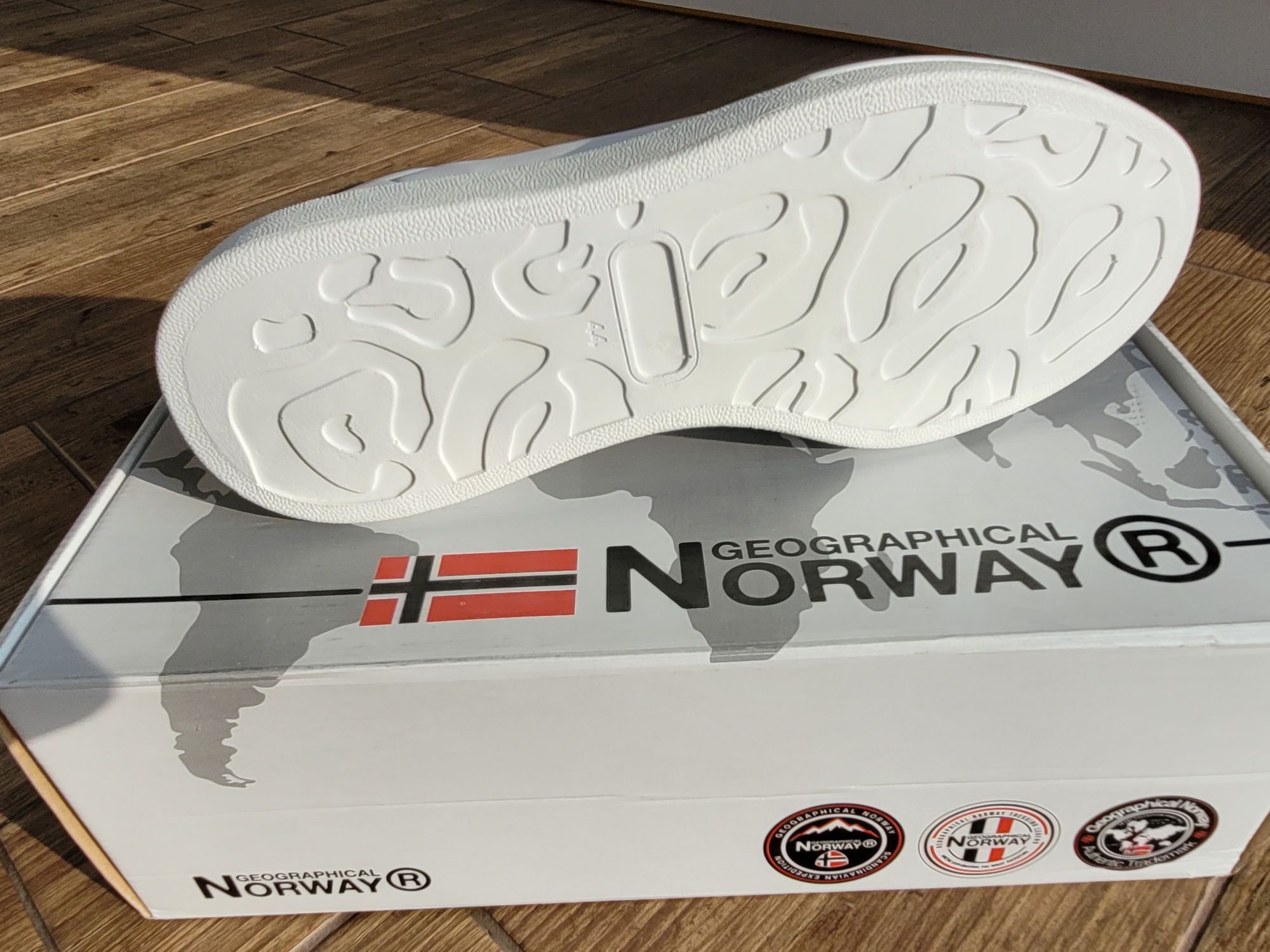 Buty Geographical Norway roz. 44.