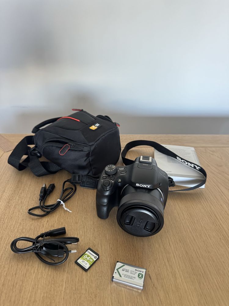 Sony DSC-HX400V (20.4MP | 50x Optical Zoom)