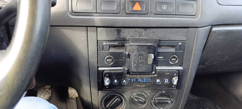 Volkswagen Golf, IV 1.4