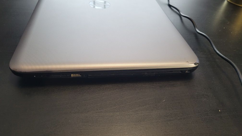 Laptop HP 250 G5