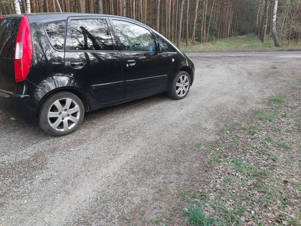 Mitsubishi Colt Motion