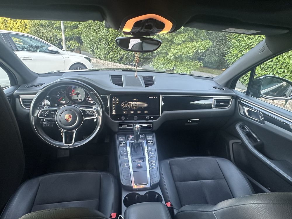 Porsche Macan S