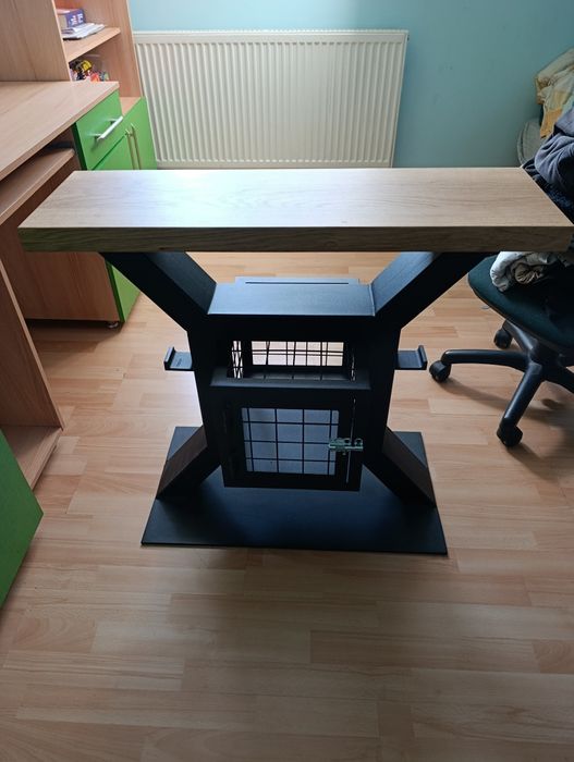 Stolik pod TV i konsolę