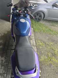 Honda cbr 600f4i