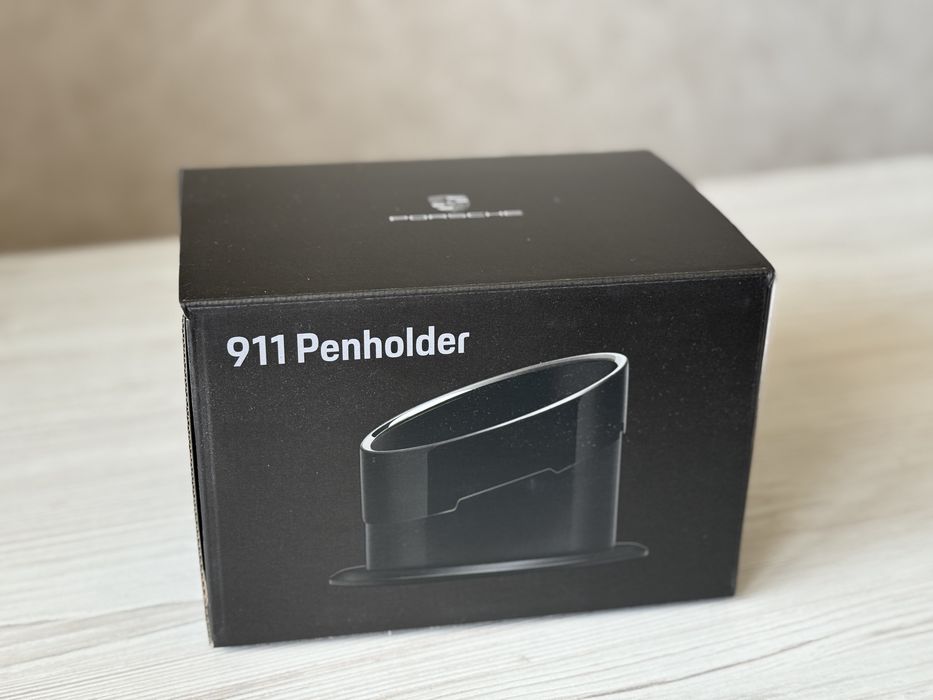 Оригінальна підставка тримач для ручок Porsche 911