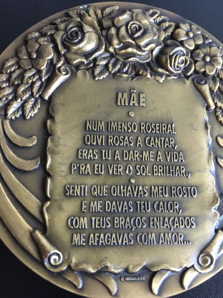 Medalhão comemorativo dia da mãe