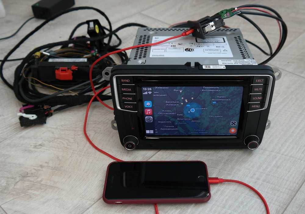 USB Apple CarPlay Android Auto MIB2 Discover Composition VW Skoda Audi