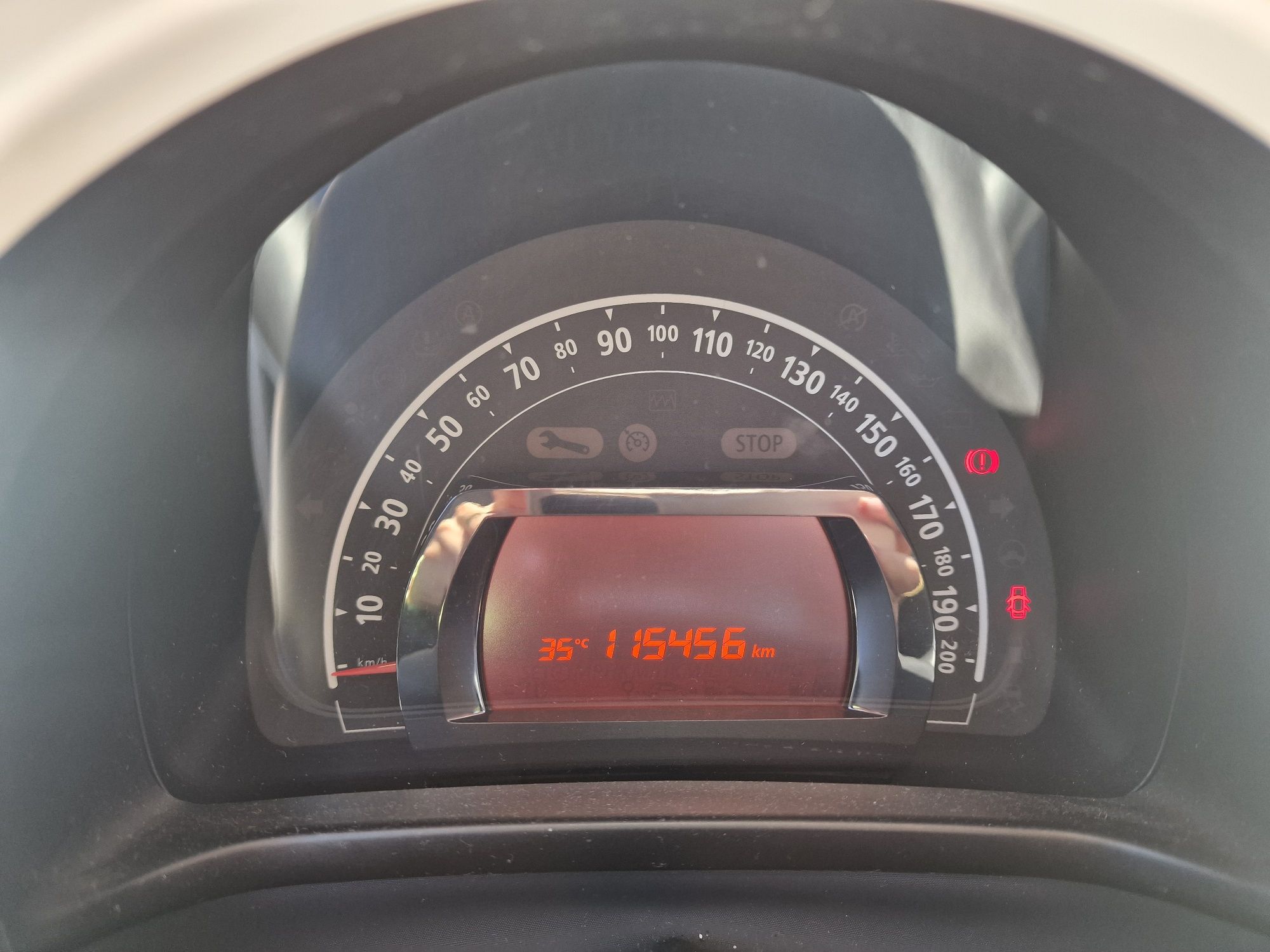 Renault Twingo 1.0 Night8Day