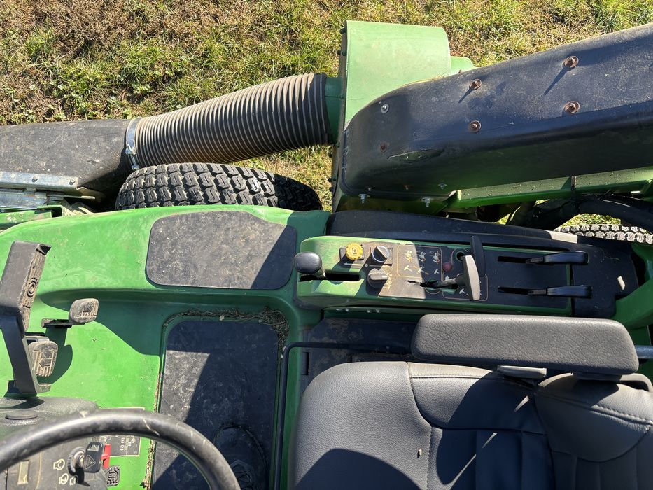 Traktorek kosiarka john deere 1565