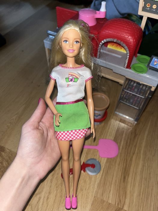 Lalka Barbie z Pizzerią