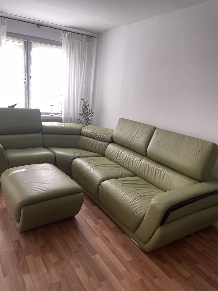 Narożnik i pufa Atalntis w kolorze pistachio