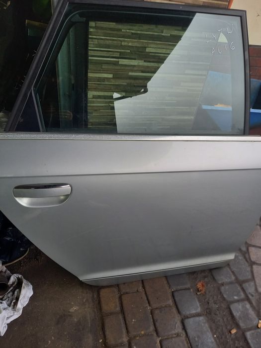 Drzwi tylne prawe audi a6 c6 07r kombi kompletne lakier ly7w